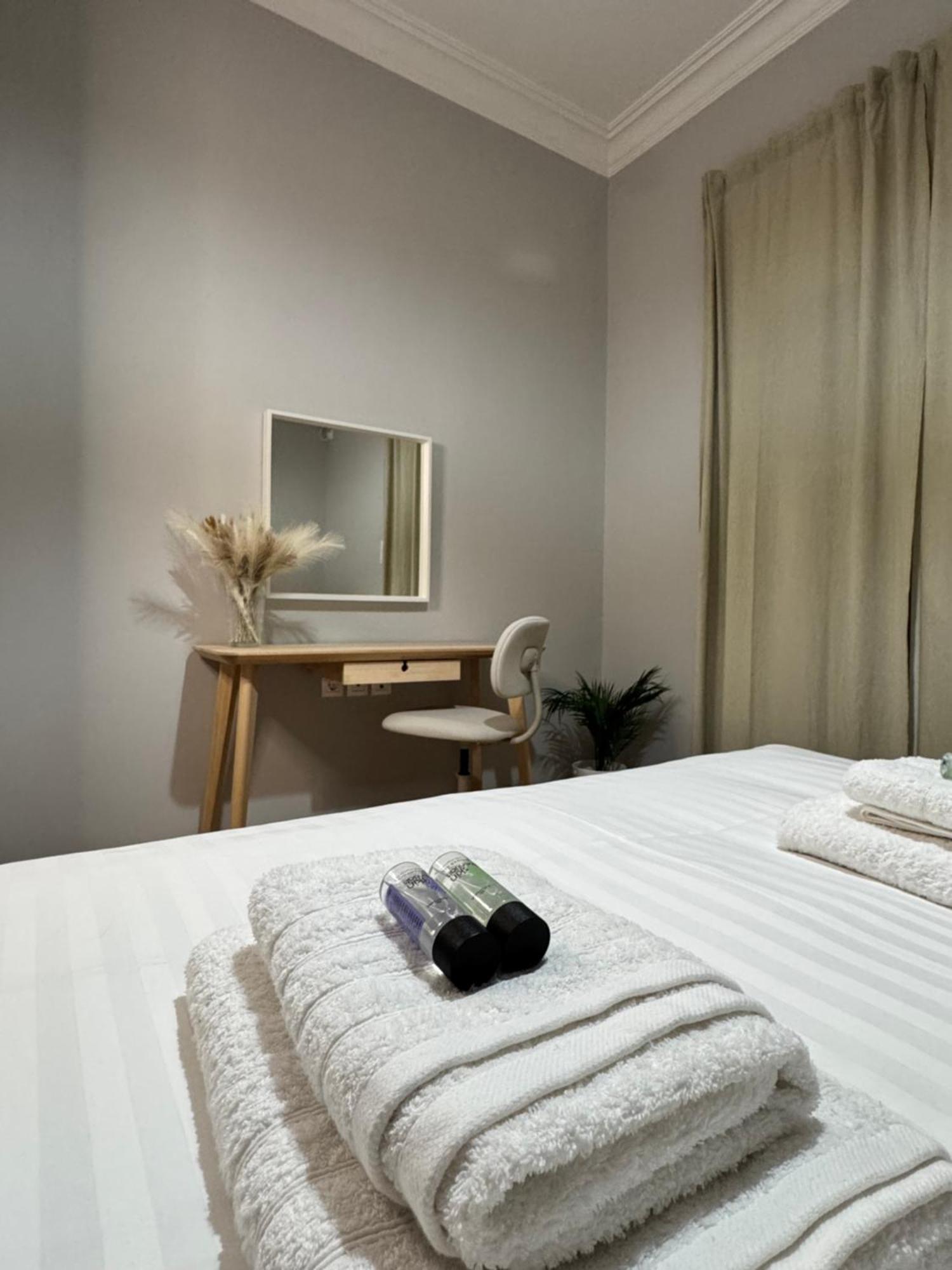 Urban Breeze Aparment 1 Apartment Athens Luaran gambar